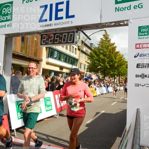 20.09.2026 - PSD Bank Halbmarathon LAZAROV Photography http://msf.ph/oto/10557351 20.09.2026 12:24:59 Ziel 1033, 1134, 1242, 1633, 1654, 2135, 2207, 2294, 2328, 2452, 2596, 2658, 2798, 3510, 3756, 4190, 4663 meine-sportfotos.de