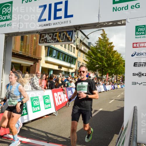 20.09.2026 - PSD Bank Halbmarathon LAZAROV Photography http://msf.ph/oto/10557365 20.09.2026 12:25:04 Ziel 1134, 1633, 2294, 2328, 2596, 2798, 3510, 4663 meine-sportfotos.de