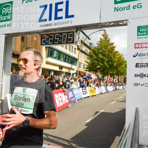 20.09.2026 - PSD Bank Halbmarathon LAZAROV Photography http://msf.ph/oto/10557368 20.09.2026 12:25:04 Ziel 1134, 1633, 2294, 2328, 2596, 2798, 3510, 4663 meine-sportfotos.de