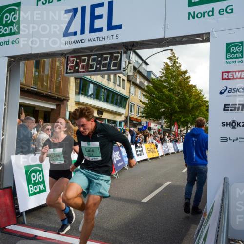 20.09.2026 - PSD Bank Halbmarathon LAZAROV Photography http://msf.ph/oto/10557399 20.09.2026 12:25:22 Ziel 2045, 3061, 3556, 3924, 4725 meine-sportfotos.de