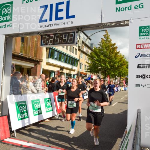 20.09.2026 - PSD Bank Halbmarathon LAZAROV Photography http://msf.ph/oto/10557466 20.09.2026 12:25:42 Ziel 1652, 1798, 2216, 2287, 2507, 2953, 2954, 3242, 3666, 3873, 4749 meine-sportfotos.de