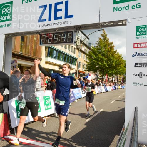 20.09.2026 - PSD Bank Halbmarathon LAZAROV Photography http://msf.ph/oto/10557473 20.09.2026 12:25:44 Ziel 1652, 1798, 2216, 2287, 2507, 2953, 2954, 3242, 3666, 3873, 4390, 4391, 4392, 4749 meine-sportfotos.de