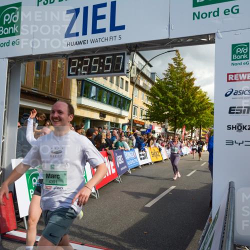 20.09.2026 - PSD Bank Halbmarathon LAZAROV Photography http://msf.ph/oto/10557514 20.09.2026 12:25:56 Ziel 1259, 2824, 3900, 4390, 4391, 4392, 4588 meine-sportfotos.de