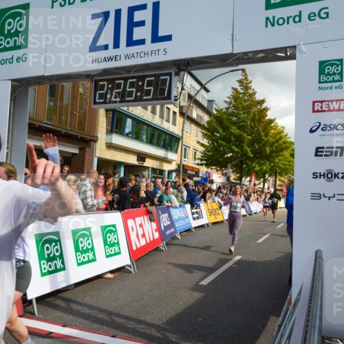 20.09.2026 - PSD Bank Halbmarathon LAZAROV Photography http://msf.ph/oto/10557515 20.09.2026 12:25:56 Ziel 1259, 2824, 3900, 4390, 4391, 4392, 4588 meine-sportfotos.de