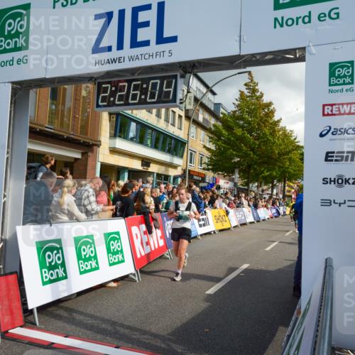 20.09.2026 - PSD Bank Halbmarathon LAZAROV Photography http://msf.ph/oto/10557529 20.09.2026 12:26:03 Ziel 1259, 1754, 1914, 2477, 2824, 3900, 4588, 4736 meine-sportfotos.de