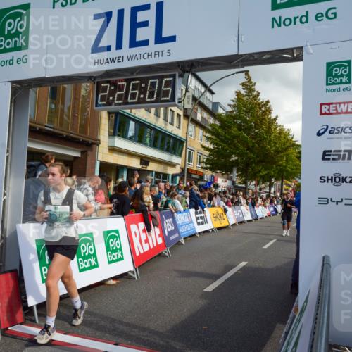 20.09.2026 - PSD Bank Halbmarathon LAZAROV Photography http://msf.ph/oto/10557530 20.09.2026 12:26:05 Ziel 1259, 1754, 1807, 1914, 2477, 2824, 3900, 4736 meine-sportfotos.de