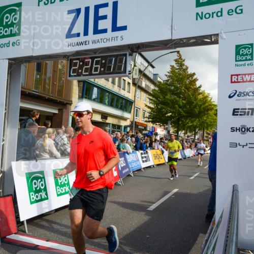 20.09.2026 - PSD Bank Halbmarathon LAZAROV Photography http://msf.ph/oto/10557544 20.09.2026 12:26:10 Ziel 1202, 1259, 1477, 1754, 1807, 1914, 2477, 3693, 3694, 4192, 4736 meine-sportfotos.de