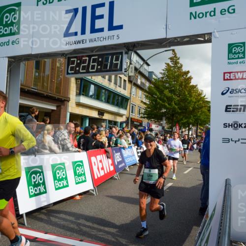 20.09.2026 - PSD Bank Halbmarathon LAZAROV Photography http://msf.ph/oto/10557551 20.09.2026 12:26:13 Ziel 1202, 1477, 1754, 1807, 1914, 2477, 3693, 3694, 4192, 4216, 4736 meine-sportfotos.de