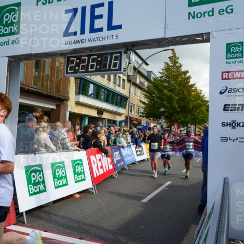 20.09.2026 - PSD Bank Halbmarathon LAZAROV Photography http://msf.ph/oto/10557558 20.09.2026 12:26:16 Ziel 1202, 1477, 1754, 1807, 1914, 2477, 3693, 3694, 4192, 4216 meine-sportfotos.de
