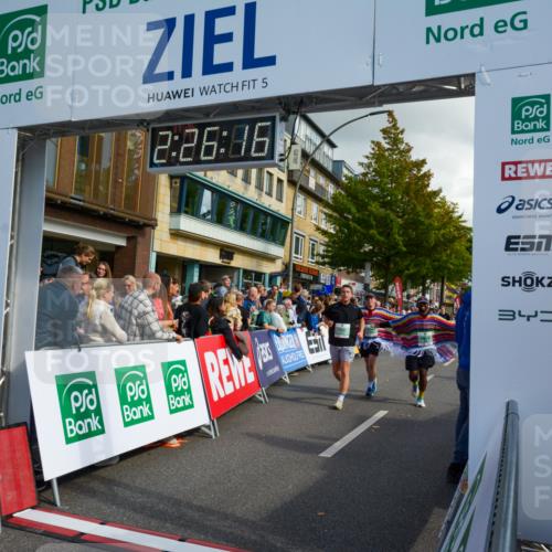 20.09.2026 - PSD Bank Halbmarathon LAZAROV Photography http://msf.ph/oto/10557559 20.09.2026 12:26:16 Ziel 1202, 1477, 1754, 1807, 1914, 2477, 3693, 3694, 4192, 4216 meine-sportfotos.de