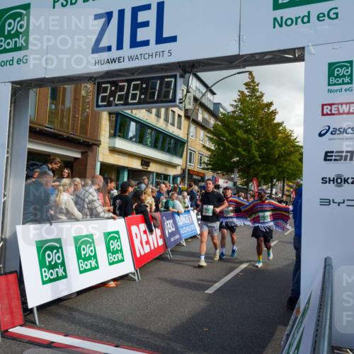 20.09.2026 - PSD Bank Halbmarathon LAZAROV Photography http://msf.ph/oto/10557561 20.09.2026 12:26:16 Ziel 1202, 1477, 1754, 1807, 1914, 2477, 3693, 3694, 4192, 4216 meine-sportfotos.de