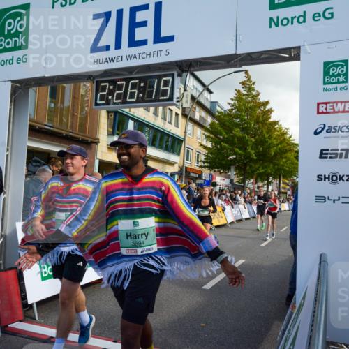 20.09.2026 - PSD Bank Halbmarathon LAZAROV Photography http://msf.ph/oto/10557566 20.09.2026 12:26:19 Ziel 1202, 1477, 1754, 1807, 2477, 3693, 3694, 4192, 4216 meine-sportfotos.de