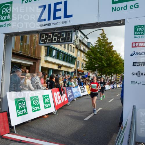 20.09.2026 - PSD Bank Halbmarathon LAZAROV Photography http://msf.ph/oto/10557571 20.09.2026 12:26:20 Ziel 1202, 1477, 1807, 3693, 3694, 4192, 4216 meine-sportfotos.de
