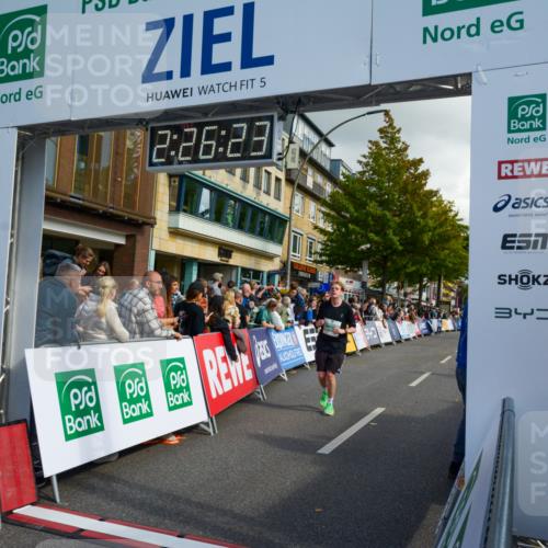 20.09.2026 - PSD Bank Halbmarathon LAZAROV Photography http://msf.ph/oto/10557579 20.09.2026 12:26:22 Ziel 1202, 1477, 1807, 3693, 3694, 4192, 4216, 4584 meine-sportfotos.de