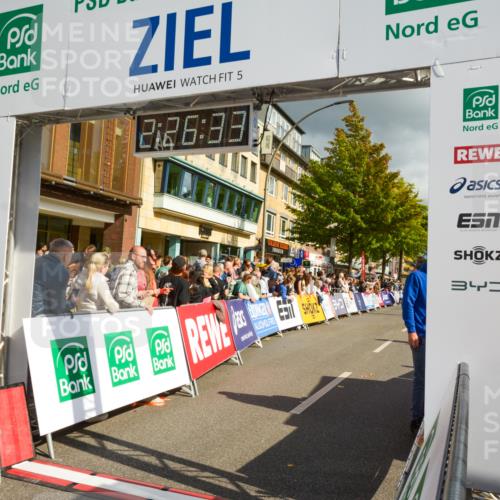 20.09.2026 - PSD Bank Halbmarathon LAZAROV Photography http://msf.ph/oto/10557590 20.09.2026 12:26:33 Ziel 1113, 1231, 1844, 2871, 3821, 4427, 4584 meine-sportfotos.de