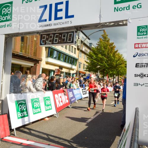 20.09.2026 - PSD Bank Halbmarathon LAZAROV Photography http://msf.ph/oto/10557620 20.09.2026 12:26:39 Ziel 1113, 1231, 1345, 1471, 1844, 2039, 2858, 2871, 3821, 4427, 4584 meine-sportfotos.de