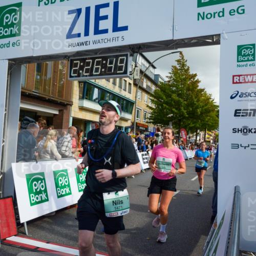 20.09.2026 - PSD Bank Halbmarathon LAZAROV Photography http://msf.ph/oto/10557638 20.09.2026 12:26:48 Ziel 1113, 1231, 1345, 1471, 1738, 1844, 2021, 2039, 2295, 2538, 2858, 3821 meine-sportfotos.de