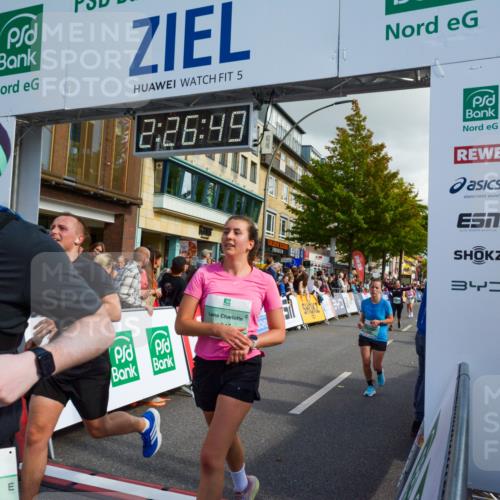 20.09.2026 - PSD Bank Halbmarathon LAZAROV Photography http://msf.ph/oto/10557641 20.09.2026 12:26:48 Ziel 1113, 1231, 1345, 1471, 1738, 1844, 2021, 2039, 2295, 2538, 2858, 3821 meine-sportfotos.de