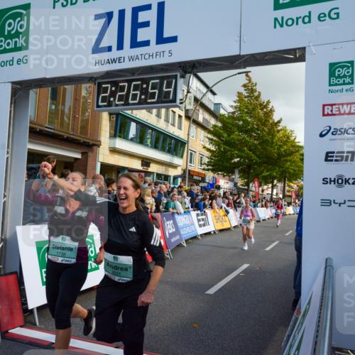 20.09.2026 - PSD Bank Halbmarathon LAZAROV Photography http://msf.ph/oto/10557649 20.09.2026 12:26:53 Ziel 1345, 1471, 1738, 2021, 2039, 2295, 2538, 2858 meine-sportfotos.de