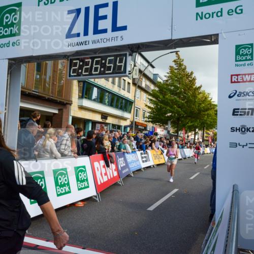 20.09.2026 - PSD Bank Halbmarathon LAZAROV Photography http://msf.ph/oto/10557651 20.09.2026 12:26:53 Ziel 1345, 1471, 1738, 2021, 2039, 2295, 2538, 2858 meine-sportfotos.de