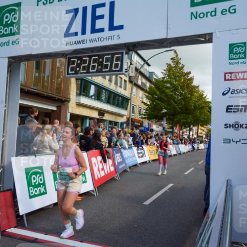 20.09.2026 - PSD Bank Halbmarathon LAZAROV Photography http://msf.ph/oto/10557654 20.09.2026 12:26:56 Ziel 1738, 2021, 2039, 2295, 2538 meine-sportfotos.de