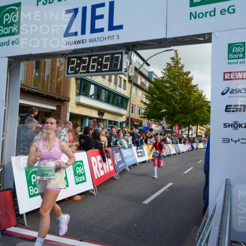 20.09.2026 - PSD Bank Halbmarathon LAZAROV Photography http://msf.ph/oto/10557655 20.09.2026 12:26:56 Ziel 1738, 2021, 2039, 2295, 2538 meine-sportfotos.de