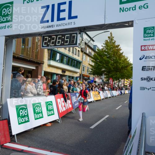 20.09.2026 - PSD Bank Halbmarathon LAZAROV Photography http://msf.ph/oto/10557659 20.09.2026 12:26:57 Ziel 1738, 2021, 2295, 2538 meine-sportfotos.de