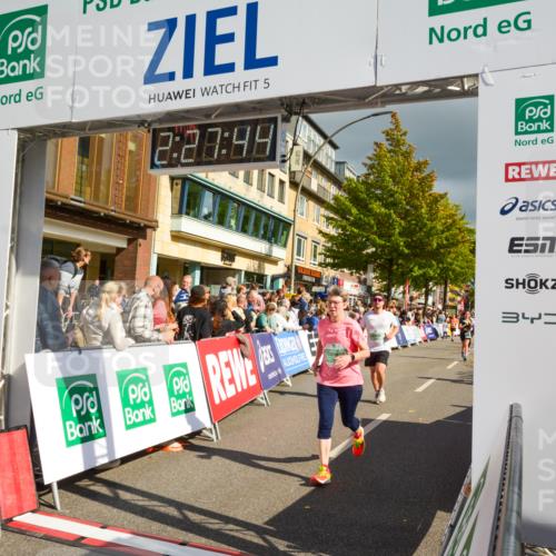 20.09.2026 - PSD Bank Halbmarathon LAZAROV Photography http://msf.ph/oto/10557789 20.09.2026 12:27:44 Ziel 1517, 2444, 2943, 3564, 4003, 4187, 4242, 4244, 4264, 4792 meine-sportfotos.de