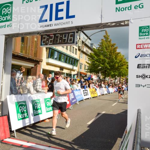 20.09.2026 - PSD Bank Halbmarathon LAZAROV Photography http://msf.ph/oto/10557797 20.09.2026 12:27:46 Ziel 1517, 2943, 3564, 4003, 4187, 4242, 4244, 4264, 4792 meine-sportfotos.de