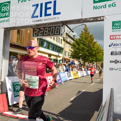 20.09.2026 - PSD Bank Halbmarathon LAZAROV Photography http://msf.ph/oto/10557841 20.09.2026 12:28:00 Ziel 1517, 2427, 3594, 3947, 4586, 4587 meine-sportfotos.de