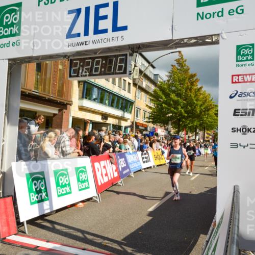 20.09.2026 - PSD Bank Halbmarathon LAZAROV Photography http://msf.ph/oto/10557893 20.09.2026 12:28:15 Ziel 1214, 1367, 1421, 2717, 4412, 4455, 4540, 4557 meine-sportfotos.de