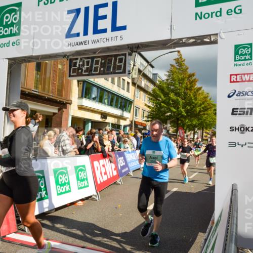 20.09.2026 - PSD Bank Halbmarathon LAZAROV Photography http://msf.ph/oto/10557903 20.09.2026 12:28:18 Ziel 1214, 1367, 1421, 2172, 2717, 3958, 3959, 4412, 4455, 4540, 4557 meine-sportfotos.de