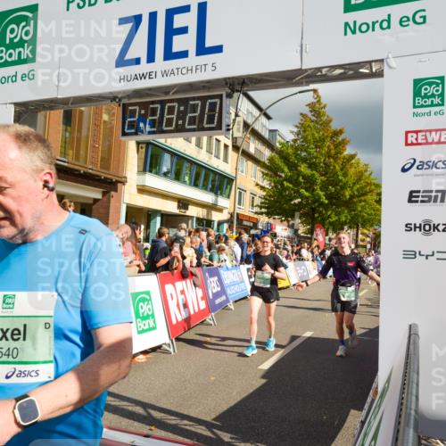 20.09.2026 - PSD Bank Halbmarathon LAZAROV Photography http://msf.ph/oto/10557907 20.09.2026 12:28:19 Ziel 1214, 1367, 1421, 2172, 2717, 3958, 3959, 4412, 4455, 4540, 4557 meine-sportfotos.de