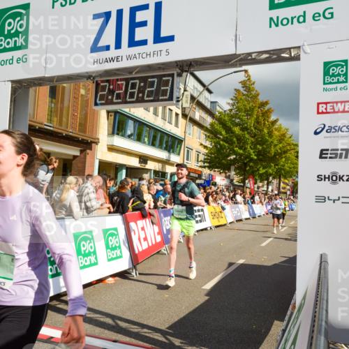 20.09.2026 - PSD Bank Halbmarathon LAZAROV Photography http://msf.ph/oto/10557917 20.09.2026 12:28:23 Ziel 1214, 1367, 1421, 2172, 2717, 3343, 3958, 3959, 4412, 4455, 4540, 4557 meine-sportfotos.de