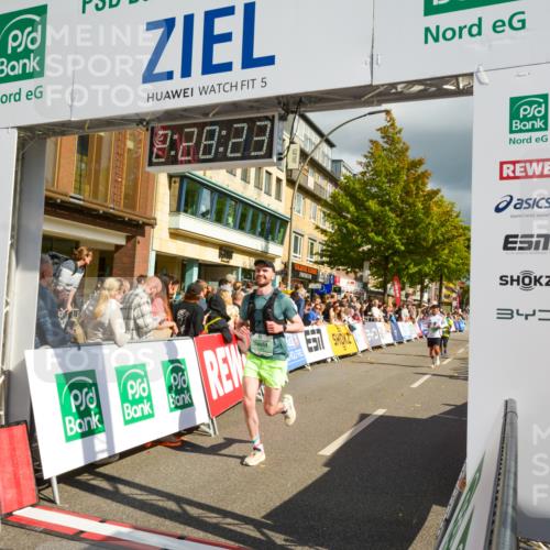 20.09.2026 - PSD Bank Halbmarathon LAZAROV Photography http://msf.ph/oto/10557918 20.09.2026 12:28:23 Ziel 1214, 1367, 1421, 2172, 2717, 3343, 3958, 3959, 4412, 4455, 4540, 4557 meine-sportfotos.de