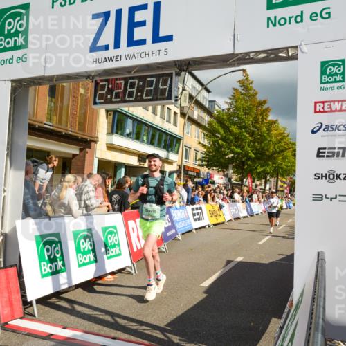 20.09.2026 - PSD Bank Halbmarathon LAZAROV Photography http://msf.ph/oto/10557919 20.09.2026 12:28:23 Ziel 1214, 1367, 1421, 2172, 2717, 3343, 3958, 3959, 4412, 4455, 4540, 4557 meine-sportfotos.de