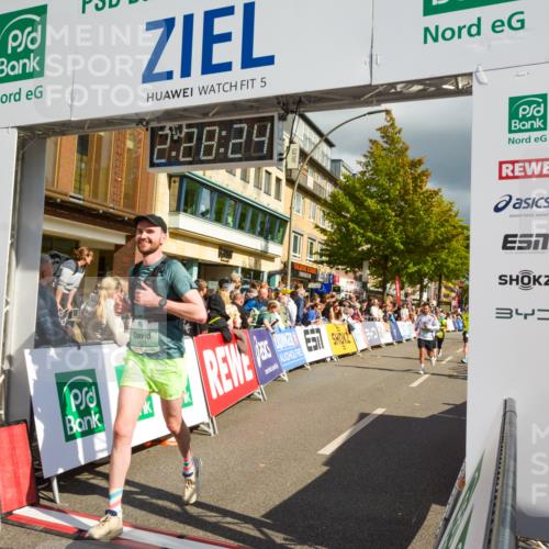 20.09.2026 - PSD Bank Halbmarathon LAZAROV Photography http://msf.ph/oto/10557920 20.09.2026 12:28:23 Ziel 1214, 1367, 1421, 2172, 2717, 3343, 3958, 3959, 4412, 4455, 4540, 4557 meine-sportfotos.de