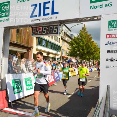 20.09.2026 - PSD Bank Halbmarathon LAZAROV Photography http://msf.ph/oto/10557930 20.09.2026 12:28:28 Ziel 1117, 1421, 2172, 2277, 2717, 3343, 3907, 3958, 3959, 4557 meine-sportfotos.de