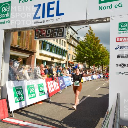 20.09.2026 - PSD Bank Halbmarathon LAZAROV Photography http://msf.ph/oto/10557943 20.09.2026 12:28:31 Ziel 1117, 1938, 2172, 2277, 3343, 3907, 3958, 3959 meine-sportfotos.de