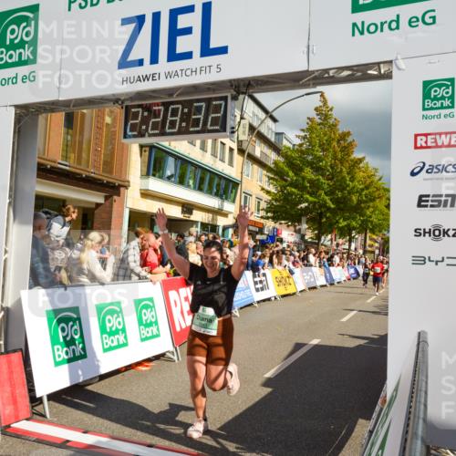 20.09.2026 - PSD Bank Halbmarathon LAZAROV Photography http://msf.ph/oto/10557946 20.09.2026 12:28:32 Ziel 1117, 1307, 1938, 1974, 2172, 2277, 2961, 3343, 3907, 3958, 3959 meine-sportfotos.de