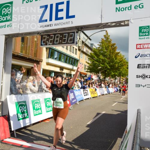 20.09.2026 - PSD Bank Halbmarathon LAZAROV Photography http://msf.ph/oto/10557947 20.09.2026 12:28:32 Ziel 1117, 1307, 1938, 1974, 2172, 2277, 2961, 3343, 3907, 3958, 3959 meine-sportfotos.de
