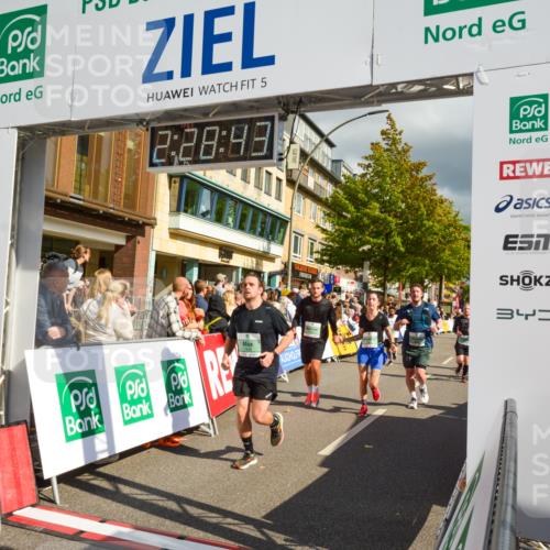 20.09.2026 - PSD Bank Halbmarathon LAZAROV Photography http://msf.ph/oto/10557983 20.09.2026 12:28:42 Ziel 1117, 1307, 1349, 1434, 1938, 1974, 2126, 2277, 2731, 2849, 2961, 3032, 3907 meine-sportfotos.de