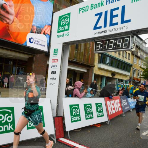 20.09.2026 - PSD Bank Halbmarathon LAZAROV Photography http://msf.ph/oto/10561041 20.09.2026 13:13:42 Ziel 2041, 3020 meine-sportfotos.de