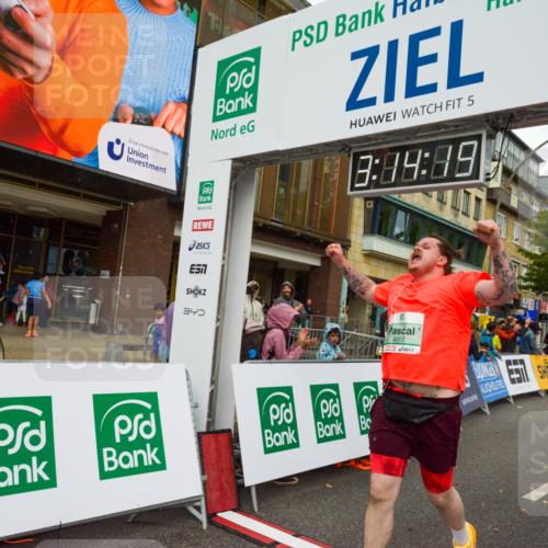 20.09.2026 - PSD Bank Halbmarathon LAZAROV Photography http://msf.ph/oto/10561058 20.09.2026 13:14:19 Ziel 4017, 4017 meine-sportfotos.de