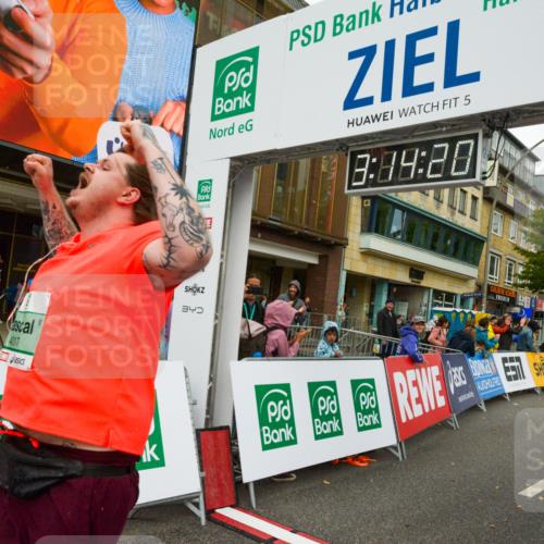 20.09.2026 - PSD Bank Halbmarathon LAZAROV Photography http://msf.ph/oto/10561063 20.09.2026 13:14:20 Ziel 4017, 4017 meine-sportfotos.de