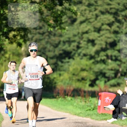 27.09.2026 - 35. Volkslauf durch das schöne Alstertal Dr. Thomas Lammeyer http://msf.ph/oto/10561075 27.09.2026 10:03:29 Laufen 1402, 1418 meine-sportfotos.de