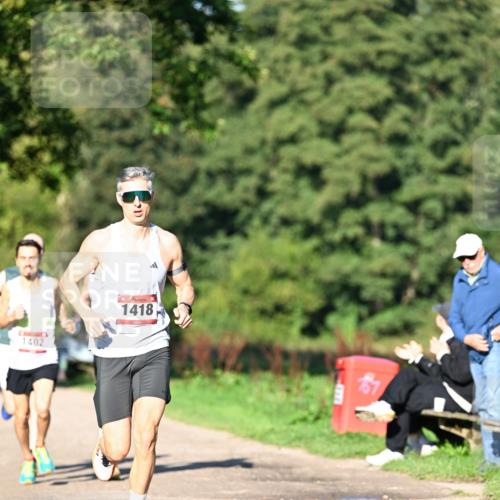 27.09.2026 - 35. Volkslauf durch das schöne Alstertal Dr. Thomas Lammeyer http://msf.ph/oto/10561079 27.09.2026 10:03:30 Laufen 1402, 1418 meine-sportfotos.de