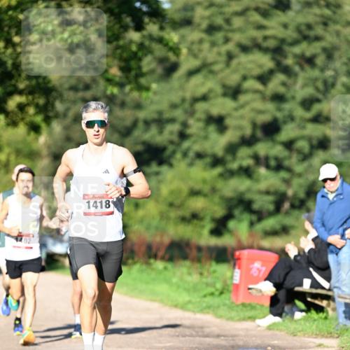 27.09.2026 - 35. Volkslauf durch das schöne Alstertal Dr. Thomas Lammeyer http://msf.ph/oto/10561080 27.09.2026 10:03:30 Laufen 1418 meine-sportfotos.de