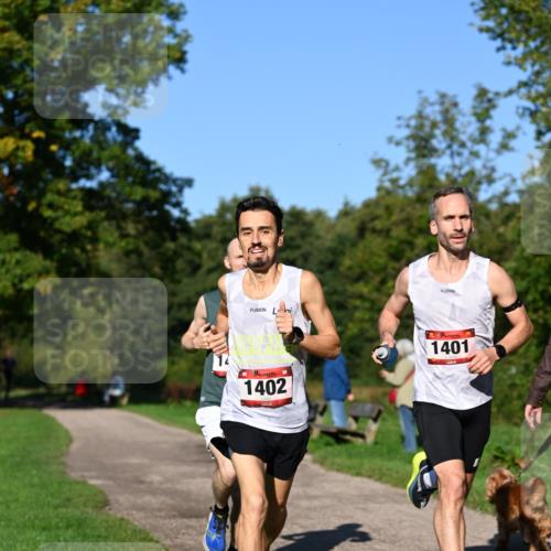 27.09.2026 - 35. Volkslauf durch das schöne Alstertal Dr. Thomas Lammeyer http://msf.ph/oto/10561104 27.09.2026 10:03:34 Laufen 1402, 1401 meine-sportfotos.de