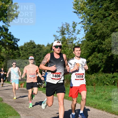 27.09.2026 - 35. Volkslauf durch das schöne Alstertal Dr. Thomas Lammeyer http://msf.ph/oto/10561146 27.09.2026 10:03:51 Laufen 1403, 1406, 1410 meine-sportfotos.de